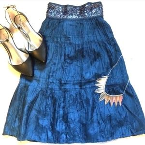 {BCBG} Pleated Crinkle Midi Skirt